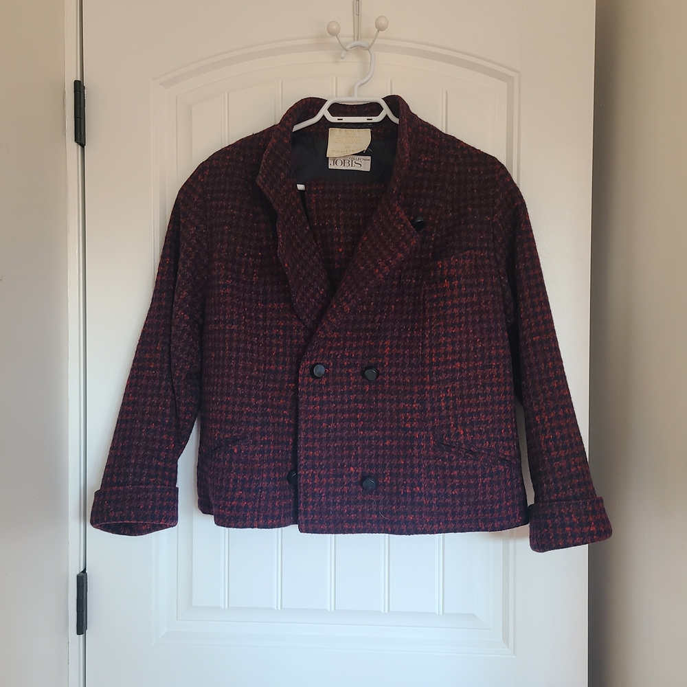 Jobis Red and Black Houndstooth Blazer